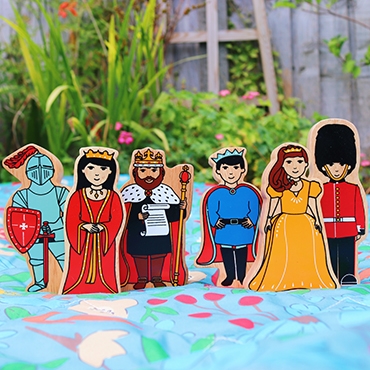 Inspire imaginations with our fairytale figures . . .