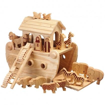 Natural junior Noah's ark playset with imperfections