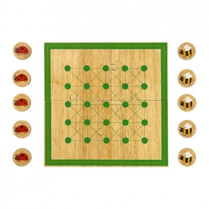 Minibeast board game in bag Minibeast board game in bag